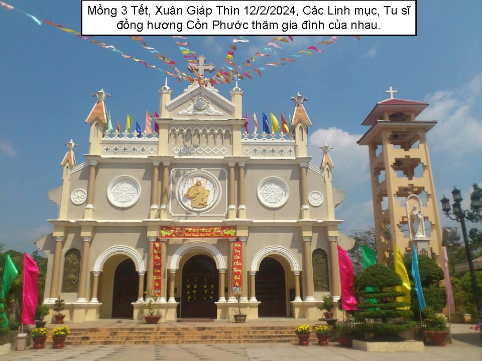 Mồng 3 Tết Giáp Thìn 2024 các Lm & Tu Sĩ đồng hương Cồn Phước thăm GĐ của nhau